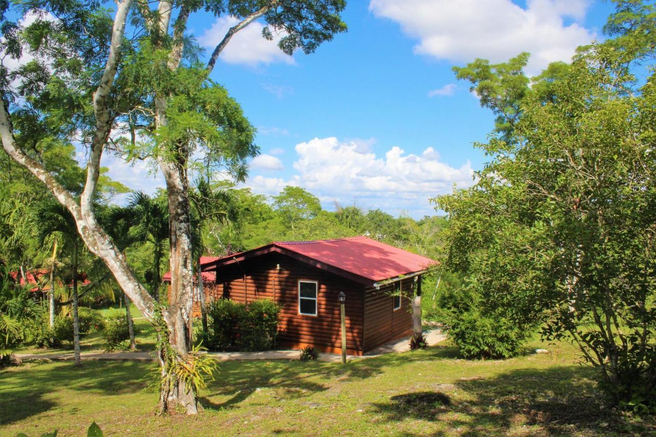 The Log Cab-Inn San Ignacio Exterior foto